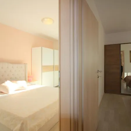 In - Istrien 9918 * ポレッチ